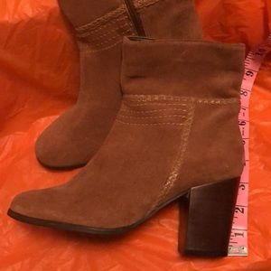 New Brazilian Regina Rios Boots